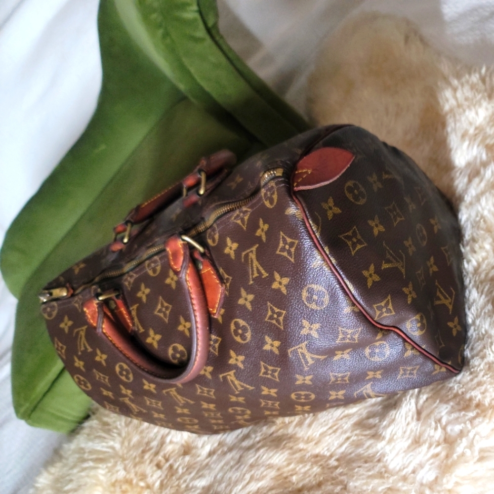 Louis Vuitton Monogram Speedy 35  Authentic Vintage color Brown Used/Pre-Loved